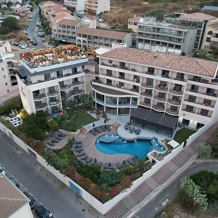 Hotel L'Acquale-2