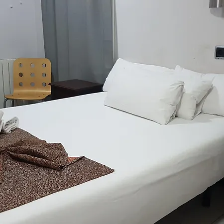 Hostal Levante Barcelona-2
