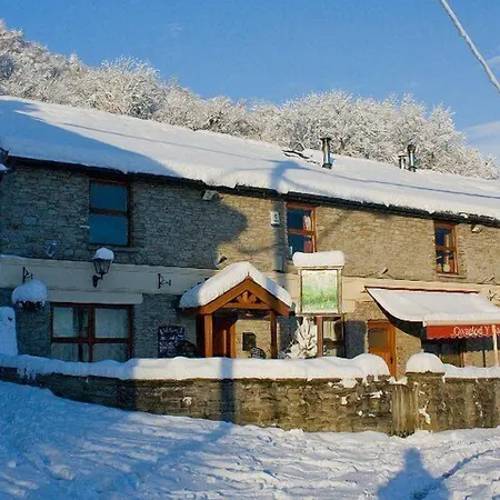 The Gwaelod Y Garth Inn-2