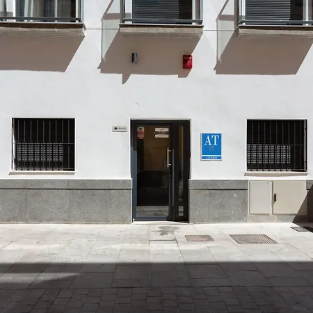 Limehome Málaga Calle Ancha del Carmen - Digital Access-3