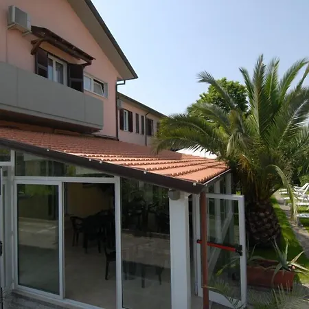 Hotel Patrizia-3