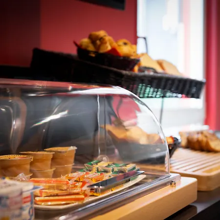 Zenith Hotel Caen-2