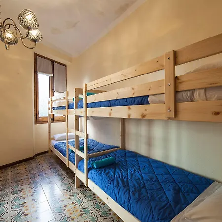 Bed In Girona-3