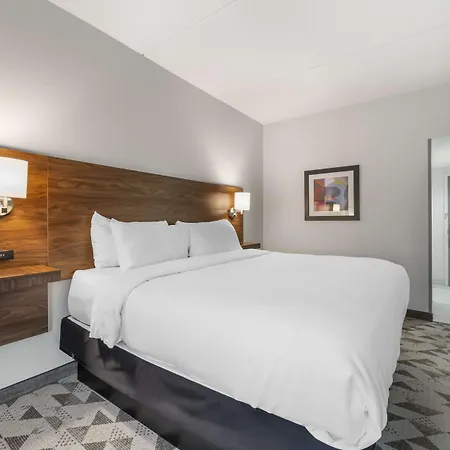 Best Western Plus Harrisonburg-3