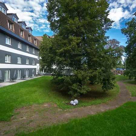 SL'otel im Parforcehaus-2