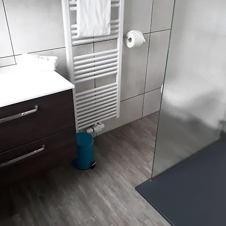 Hotel M24 - Alle Zimmer mit Küchenzeile-2