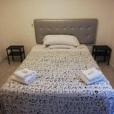 Hostal River-3