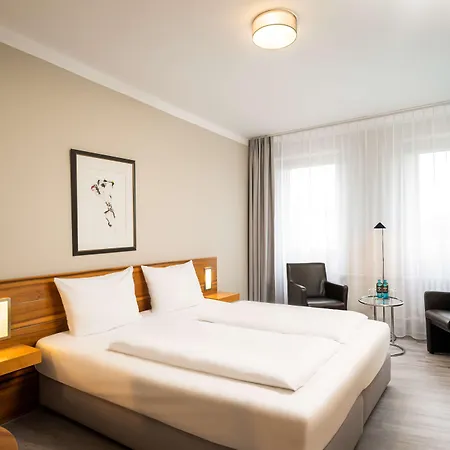 Elaya Hotel Hannover City, Trademark By Wyndham-2
