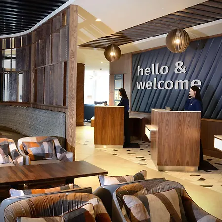 Travelodge Plus Dublin City Centre-2