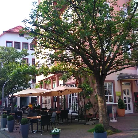 Hotel Loewensteiner Hof Haus Am Neuplatz-2