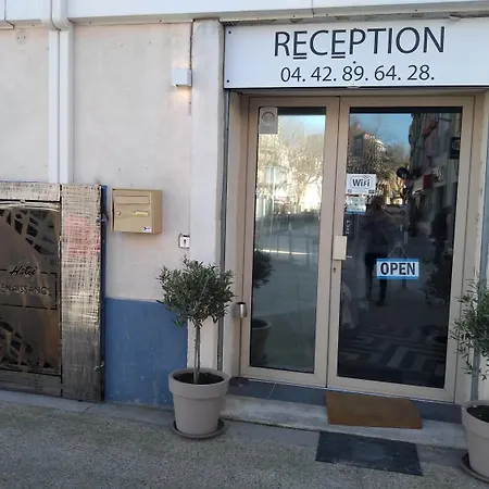 Hotel renaissance martigues-2