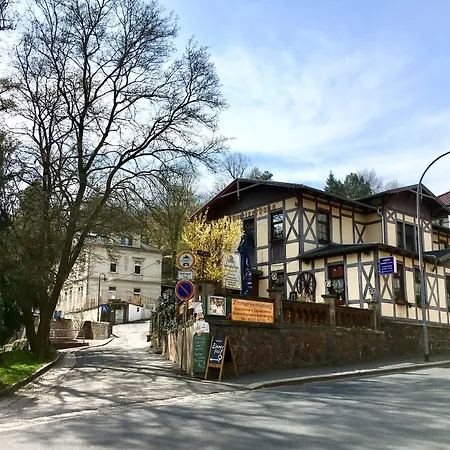 Schweizerhaus-3