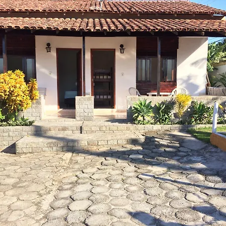 Hotel Pousada Chalé do Coqueiral-3