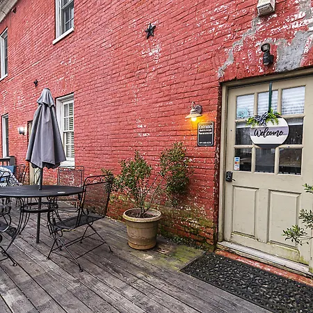 Light Horse Inn-2