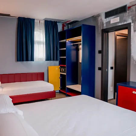 K Modern Hotel-3