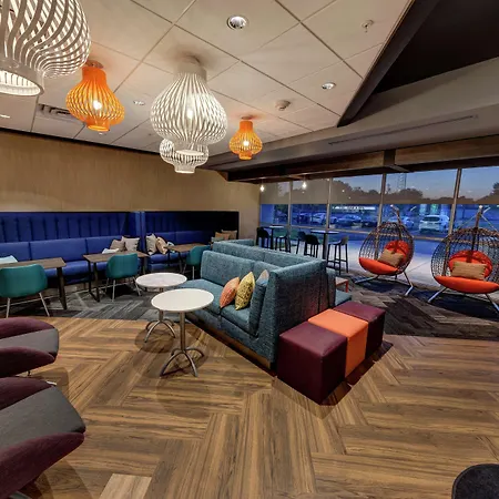 Tru By Hilton Georgetown-3