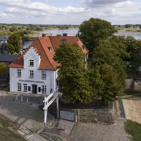 Traditionshaus by Zollenspieker Fährhaus-2