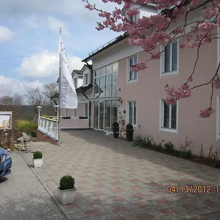Altmühlberg Hotel&Restaurant-2