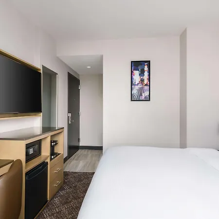 Doubletree By Hilton New York Times Square South-2