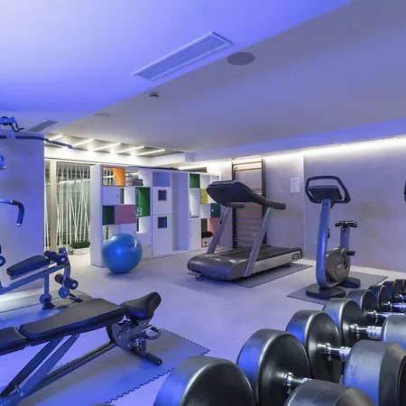 Suites Plaza Hotel & Wellness-3