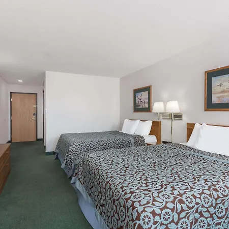 Days Inn By Wyndham Manchester-3