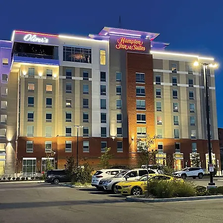 Hampton Inn & Suites Erie Bayfront-3
