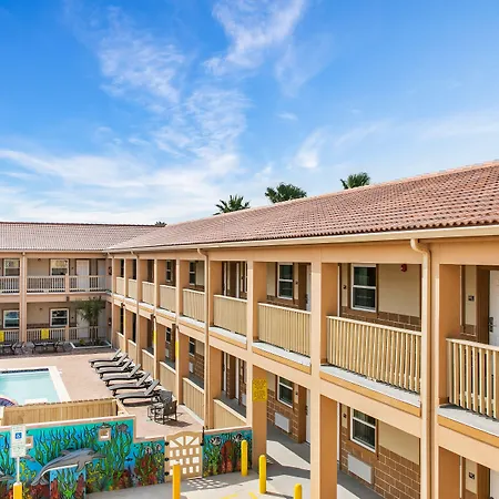 El Delfin Lodge-2