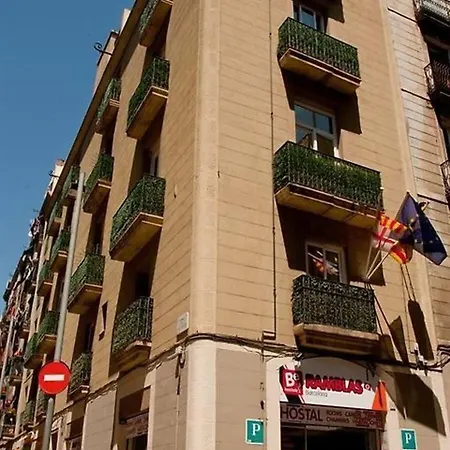 Be Ramblas Guest House-3