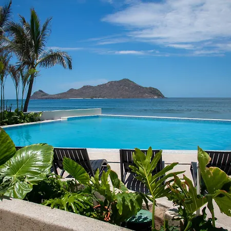 Viaggio Resort Mazatlan-3