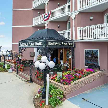 Boardwalk Plaza Hotel-3