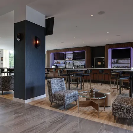 Courtyard By Marriott Iowa City University Heights-3
