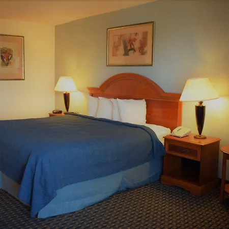 Texas Inn & Suites-2