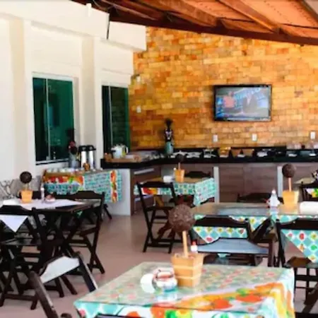 Hotel Luar De Itapua-3