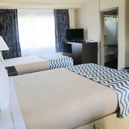 Travelodge By Wyndham Aberdeen-3