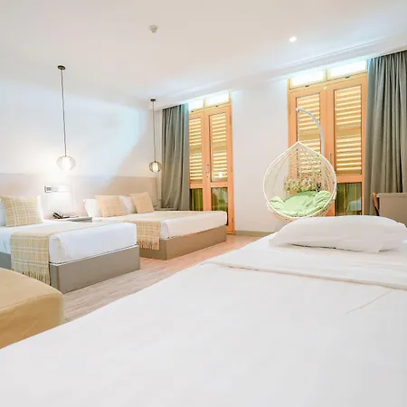 Champion Hotel-2