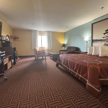 Super 8 By Wyndham Peoria-2