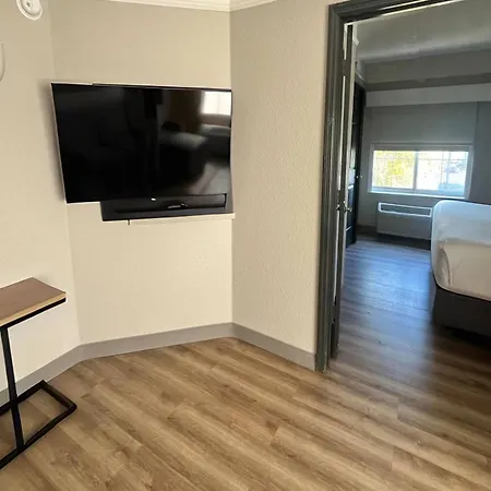 La Quinta By Wyndham Jacksonville Butler Blvd-2