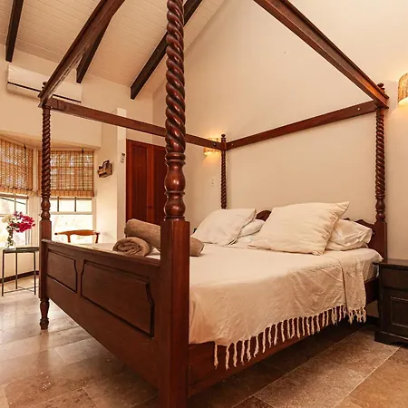 Goood Resort-2