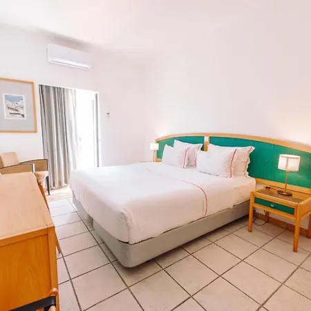 Hotel Carvoeiro Plaza-2