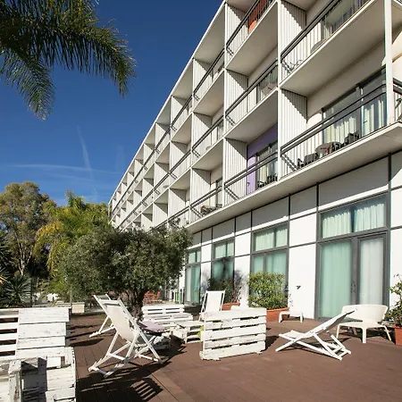 B&B Hotel Savona-3
