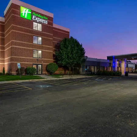 Holiday Inn Express Naperville By Ihg-3