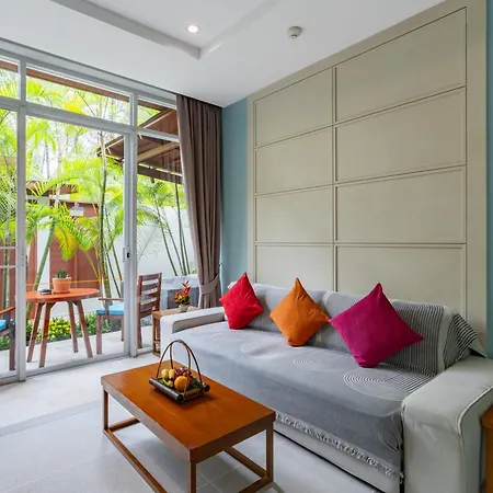 Apsara Beachfront Resort & Villa-2