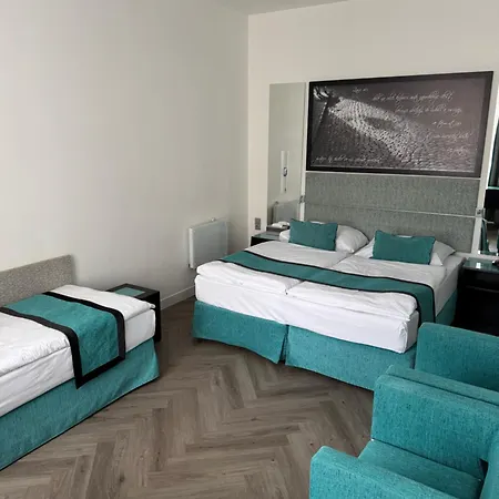 Red & Blue Design Hotel Prague-3