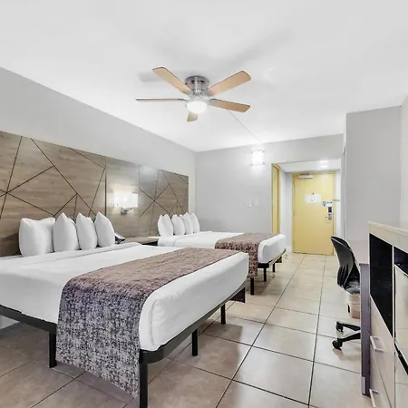 Rodeway Inn & Suites Fort Lauderdale Airport & Cruise Port-3