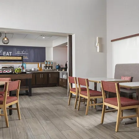 Hampton Inn & Suites - Mansfield-2