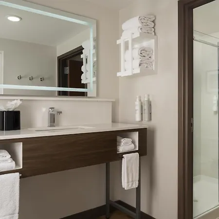 Hampton Inn & Suites - Mansfield-2