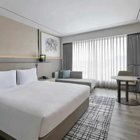 Courtyard By Marriott Mumbai International Airport-3