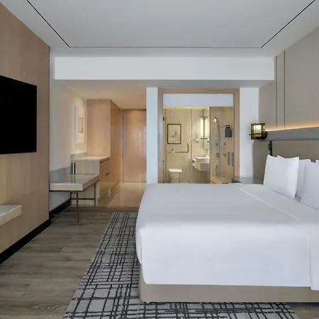 Courtyard By Marriott Mumbai International Airport-2