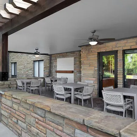 Springhill Suites Pigeon Forge-2