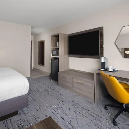 Holiday Inn Express Tifton By Ihg-3